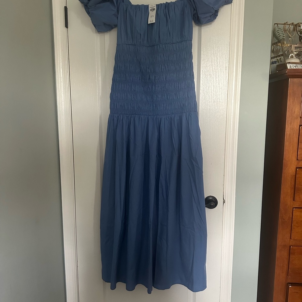 Abercrombie & Fitch Blue Pleated Off-Shoulder Maxi Dress